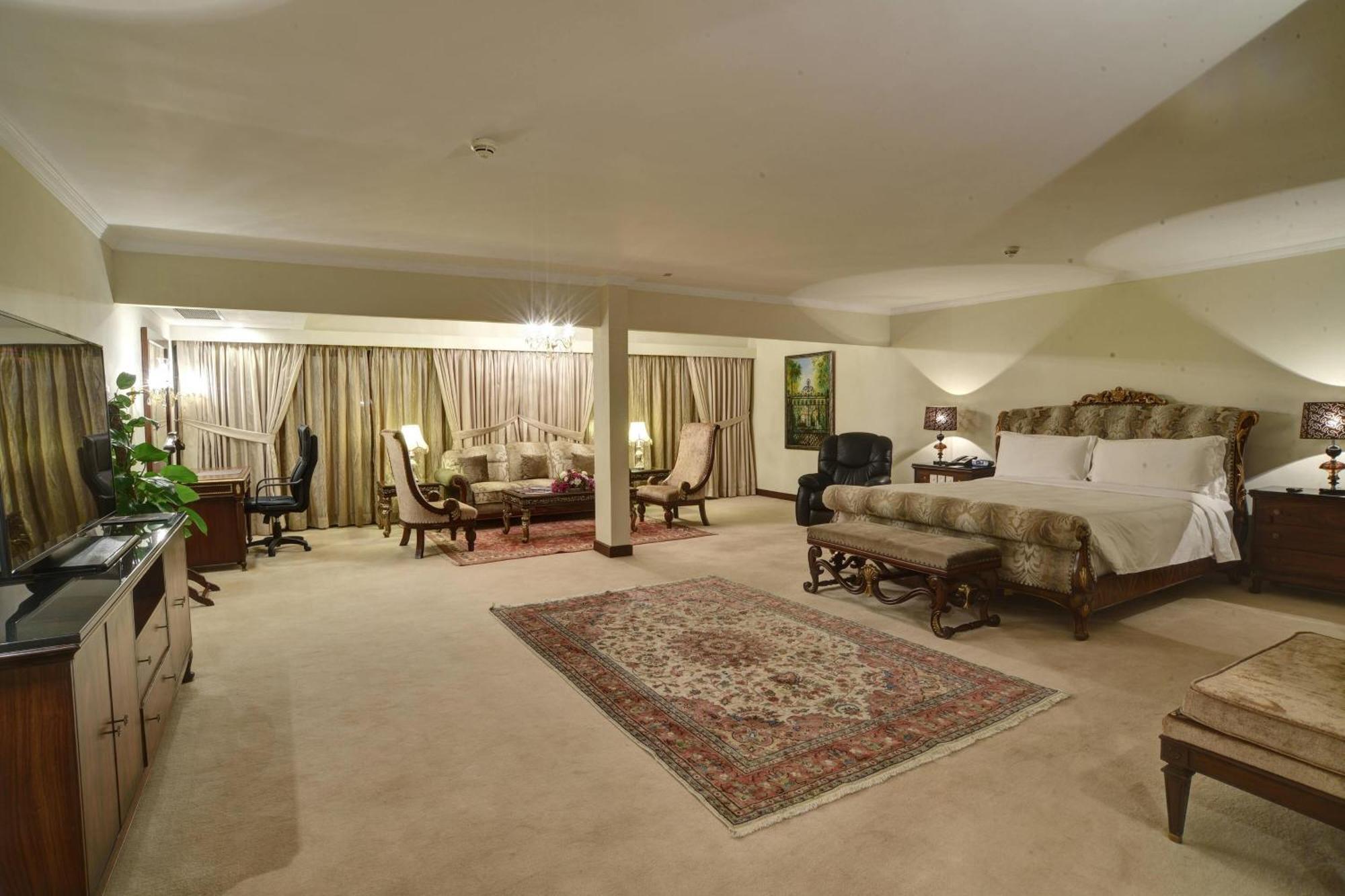 Karachi Marriott Hotel Εξωτερικό φωτογραφία